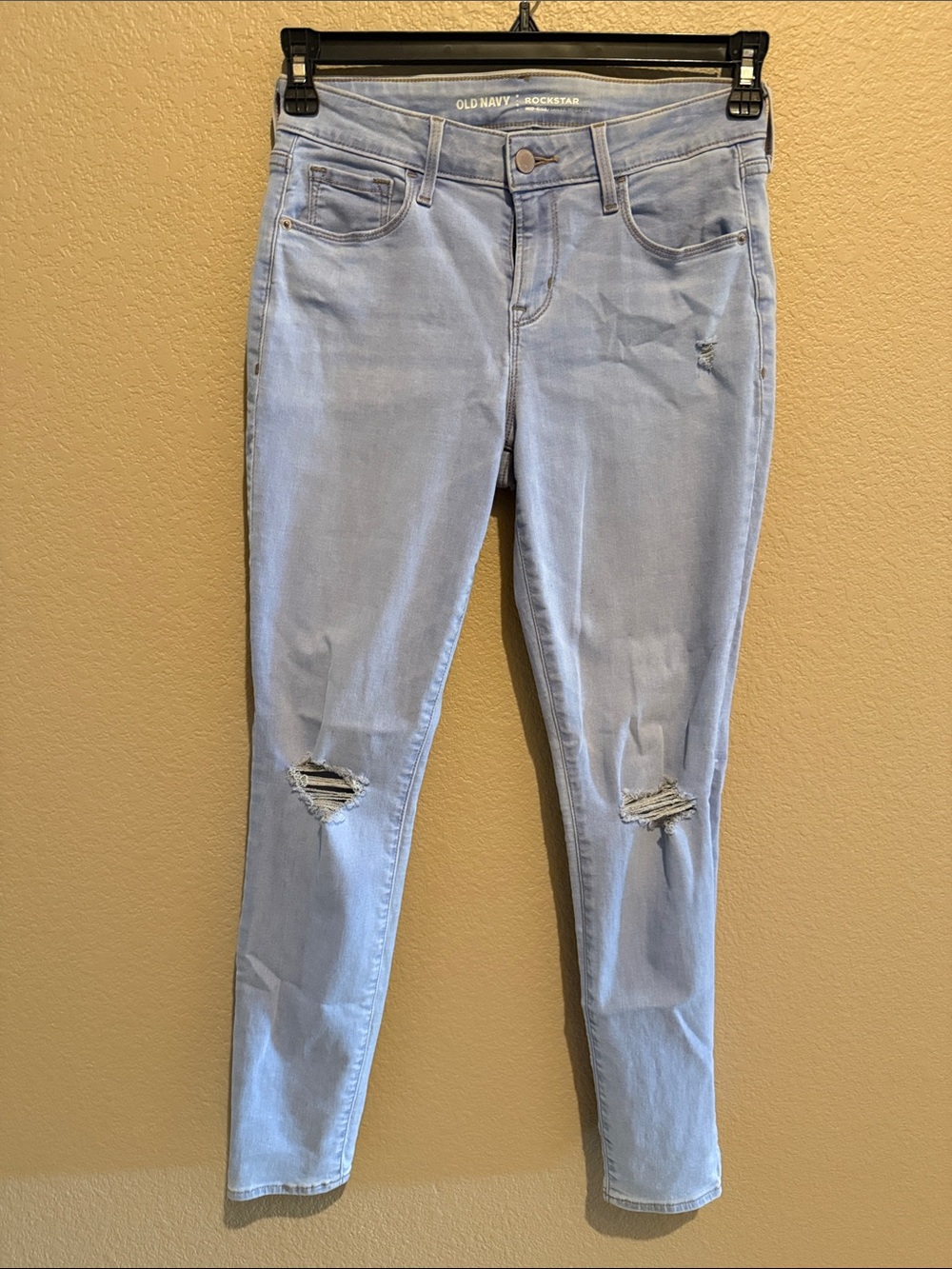 Old Navy Light Blue Skinny Jeans with Knee Rips